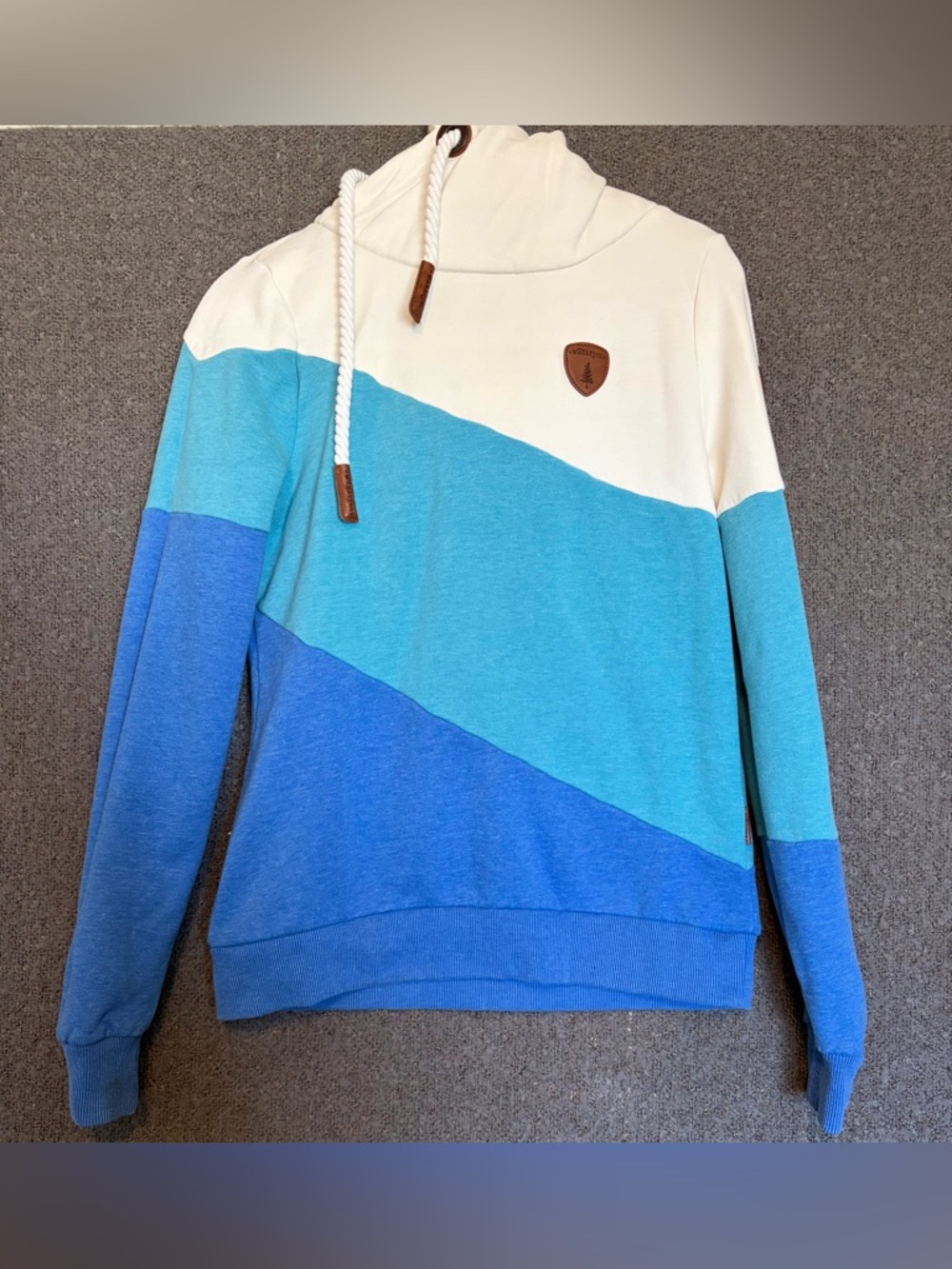 Wanakome Women's Colorblock Cowl Pullover - White, Light Blue, Blue